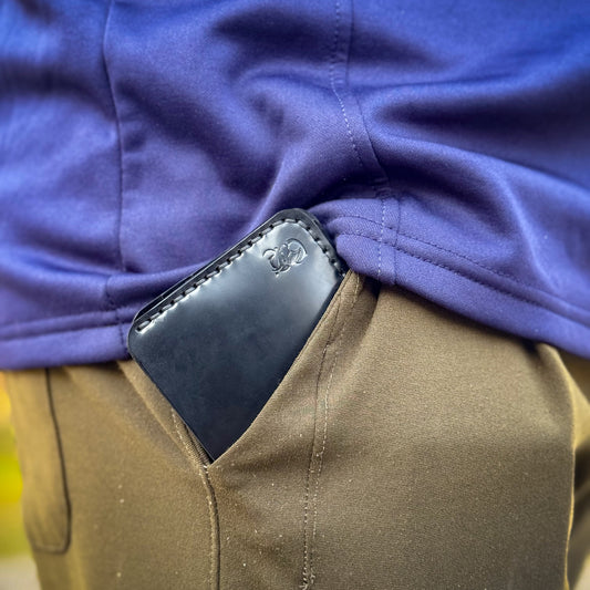 The Sanaai Bifold Wallet - Black