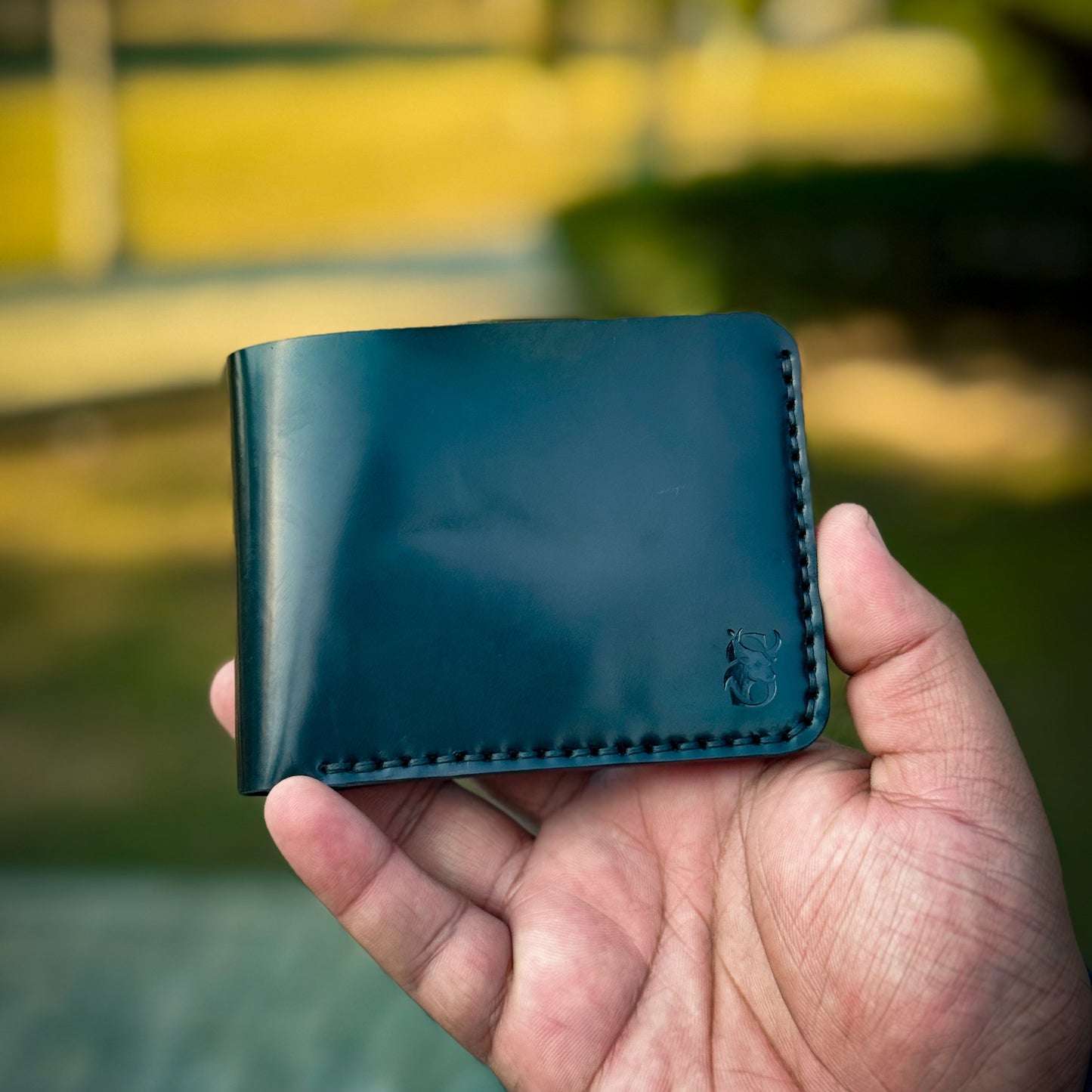 The King Bifold Wallet - Black
